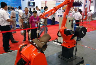 山東礦機智能機器人閃耀中日韓產業博覽會，引領礦山機械銷售新紀元